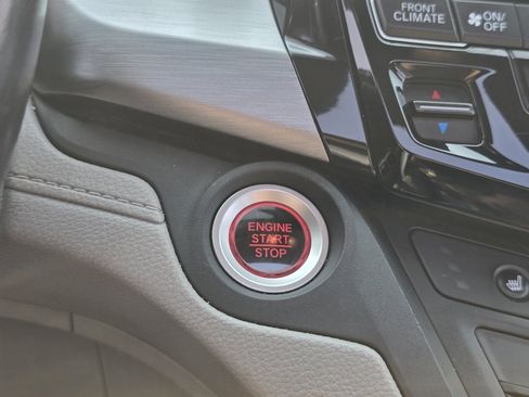 Used 2019 Honda Odyssey EX-L image 21