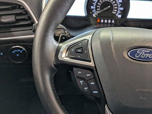 Used 2015 Ford Edge Titanium w/ Equipment Group 302A image 38