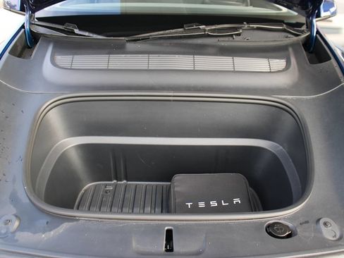 Used 2026 Tesla Model Y Long Range AWD/4WD image 47