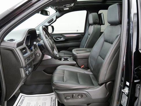 Used 2023 Chevrolet Suburban RST image 11