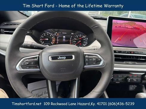 Used 2024 Jeep Compass Limited AWD/4WD image 18