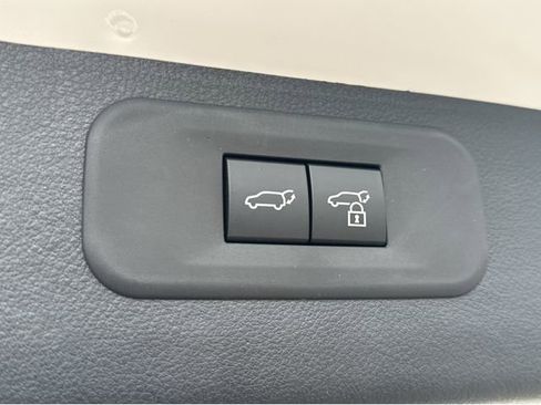 New 2026 Lexus TX 500h AWD image 21