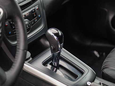 Used 2018 Nissan Sentra SV FWD image 20