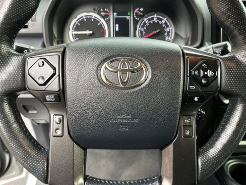 Used 2024 Toyota 4Runner TRD Off-Road Premium image 14