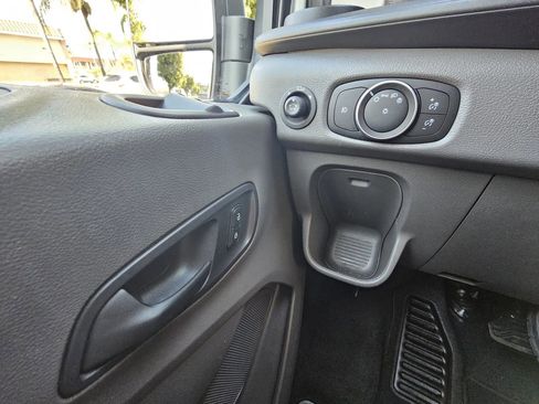 Used 2020 Ford Transit 150 XLT image 34