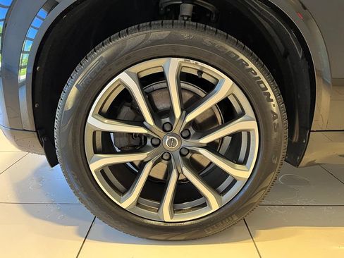 Used 2019 Volvo XC90 T6 Momentum w/ Protection Package AWD/4WD image 15