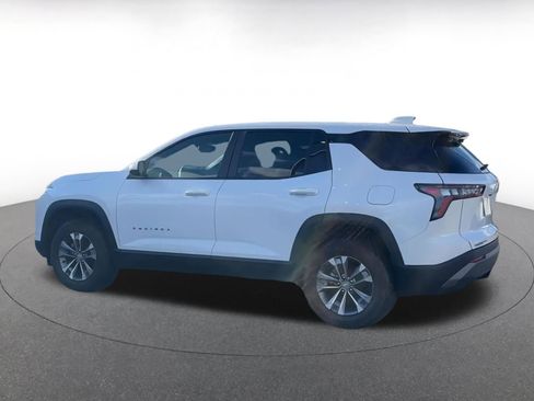 Used 2025 Chevrolet Equinox LT image 10