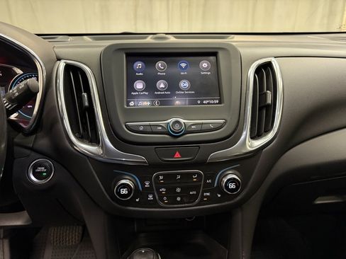 Used 2020 Chevrolet Equinox LT image 29
