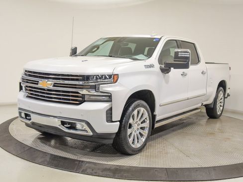 Used 2021 Chevrolet Silverado 1500 High Country w/ Technology Package image 6