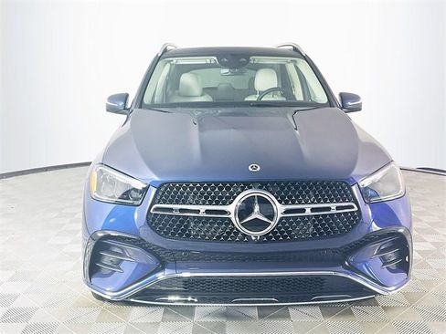 New 2026 Mercedes-Benz GLE 450 4MATIC image 2