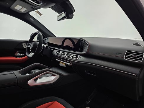 New 2026 Mercedes-Benz GLE 53 AMG 4MATIC Coupe image 16