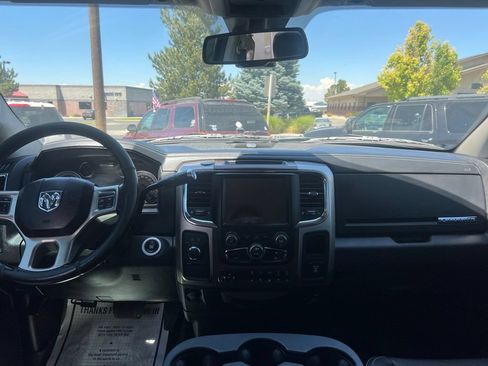 Used 2017 RAM 2500 Laramie w/ Convenience Group AWD/4WD image 13