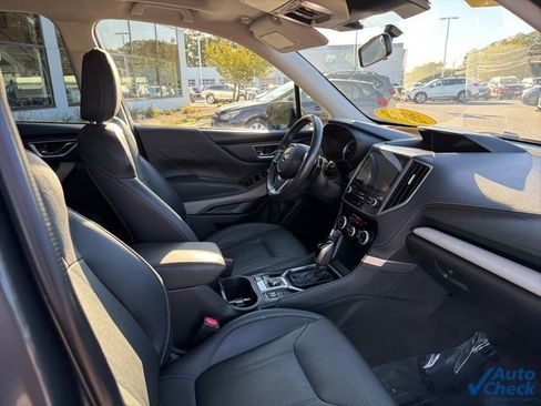 Used 2023 Subaru Forester Limited image 20