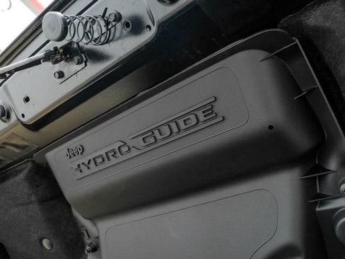 Used 2025 Jeep Wrangler Unlimited Rubicon 392 image 88