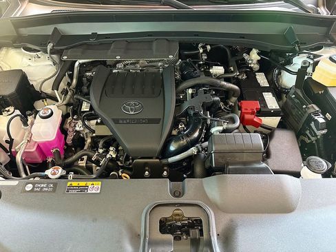 New 2026 Toyota Grand Highlander FWD image 29