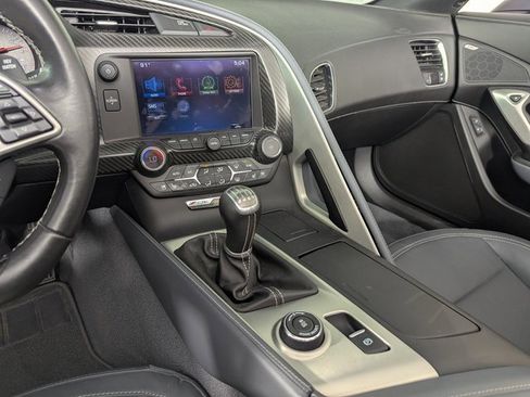Used 2015 Chevrolet Corvette Z06 image 20