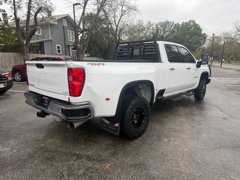 Used 2021 Chevrolet Silverado 3500 LTZ w/ LTZ Convenience Package image 5