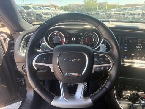 Used 2015 Dodge Challenger SRT w/ Technology Group RWD image 17