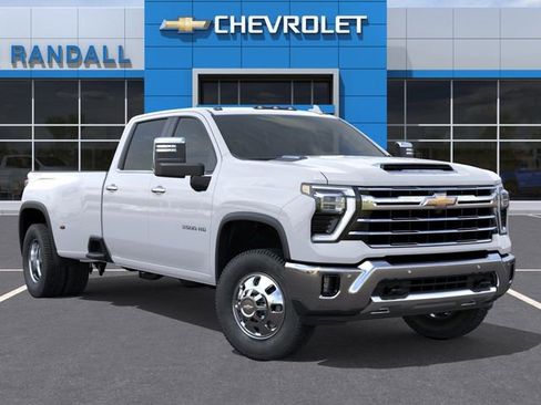 New 2026 Chevrolet Silverado 3500 LTZ w/ LTZ Convenience Package AWD/4WD image 7