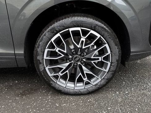 New 2026 Audi Q3 quattro 2.0T AWD/4WD image 10