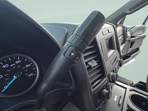 Used 2018 Ford F250 XLT w/ XLT Value Package AWD/4WD image 16