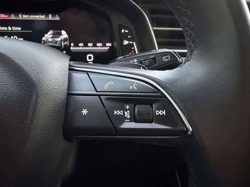 Used 2022 Audi Q7 2.0T Premium Plus AWD/4WD image 25