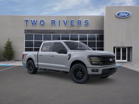 New 2026 Ford F150 XLT w/ XLT Black Appearance Package AWD/4WD image 7