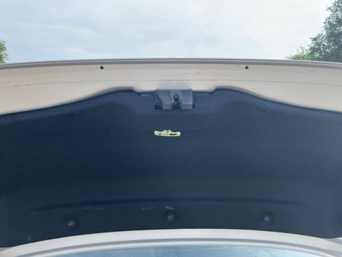 Used 2025 Toyota Corolla LE image 24