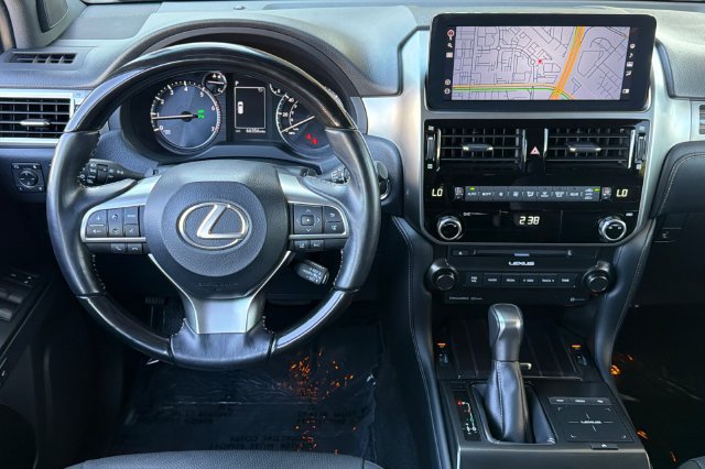 Used 2022 Lexus GX 460 Premium w/ Premium Package AWD/4WD image 17