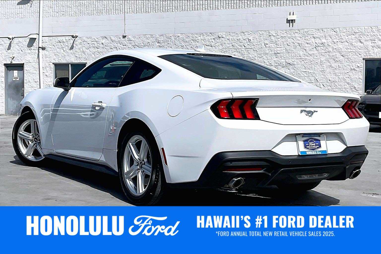 Used 2026 Ford Mustang Coupe RWD image 4
