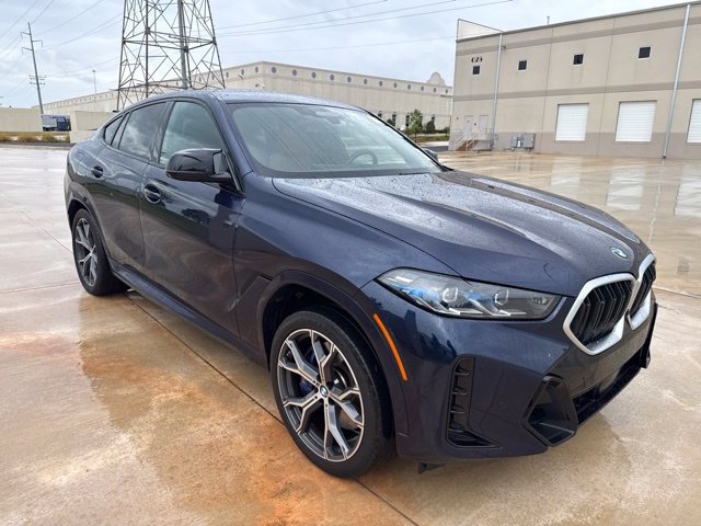 Used 2024 BMW X6 M60i AWD/4WD image 3
