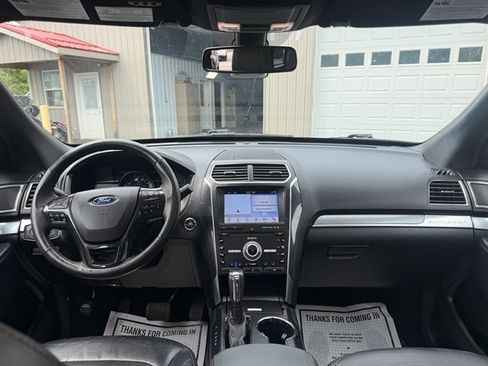 Used 2019 Ford Explorer Sport w/ Equipment Group 401A AWD/4WD image 25