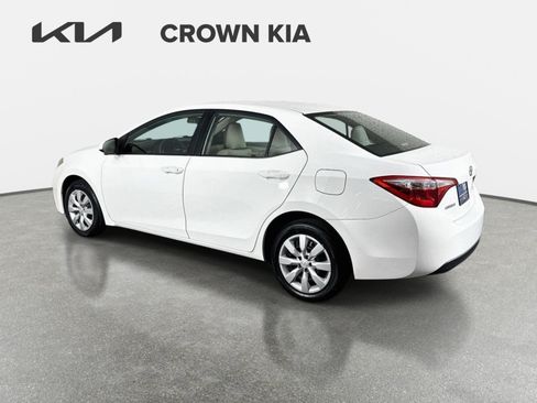 Used 2016 Toyota Corolla LE FWD image 8