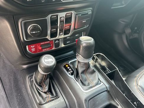 Used 2021 Jeep Gladiator Mojave AWD/4WD image 30