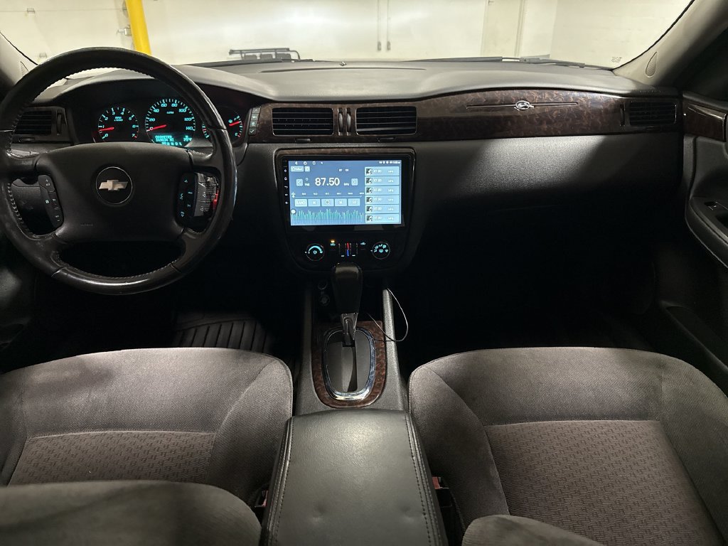 Used 2013 Chevrolet Impala LT w/ LT Sunroof Package FWD image 10
