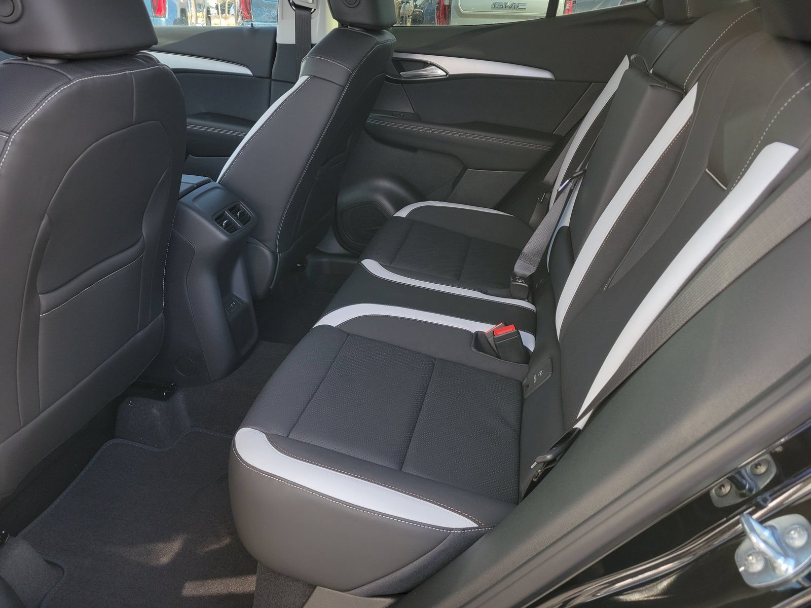 New 2026 Buick Envision Sport Touring AWD/4WD image 7