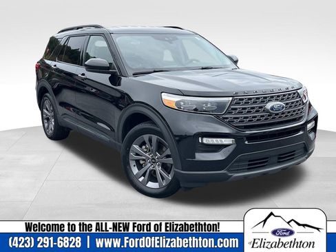 Used 2022 Ford Explorer XLT w/ Equipment Group 202A image 1
