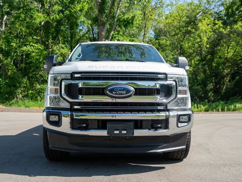 Used 2022 Ford F250 XLT w/ XLT Value Package AWD/4WD image 8