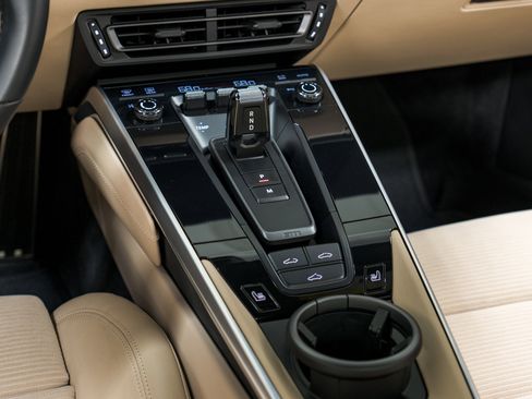 Certified 2022 Porsche 911 Turbo S image 28