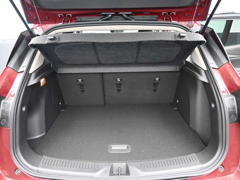 Used 2025 Buick Encore GX Sport Touring w/ Advanced Technology Package AWD/4WD image 13