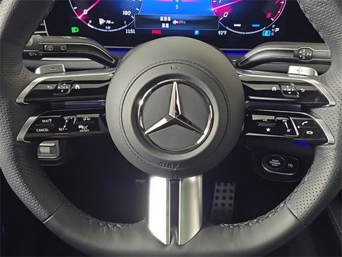 New 2026 Mercedes-Benz GLS 580 4MATIC image 29