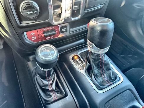 Used 2020 Jeep Wrangler Unlimited Rubicon image 15