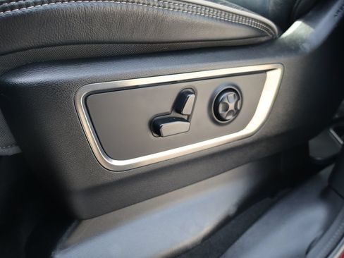 Used 2020 RAM 1500 Limited AWD/4WD image 14