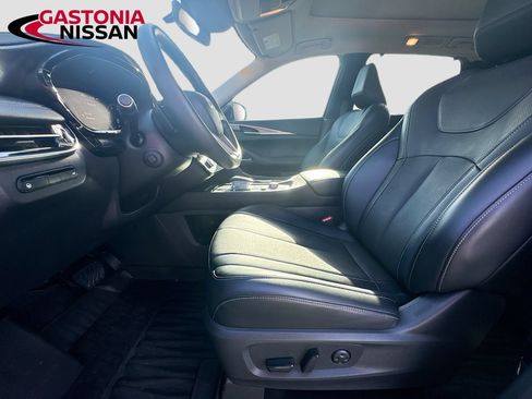 Used 2023 INFINITI QX60 Luxe w/ Performance Audio Package FWD image 27