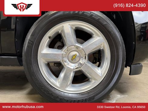 Used 2008 Chevrolet Tahoe LTZ w/ LTZ Preferred Equipment Group AWD/4WD image 18