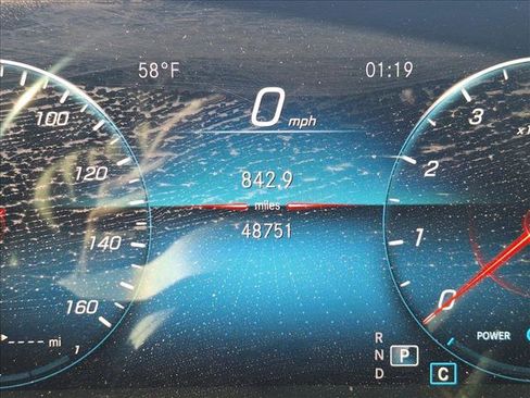 Used 2023 Mercedes-Benz GLS 450 4MATIC image 10