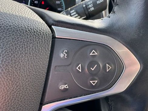 Used 2021 Chevrolet Traverse RS w/ LPO, Floor Liner Package image 15