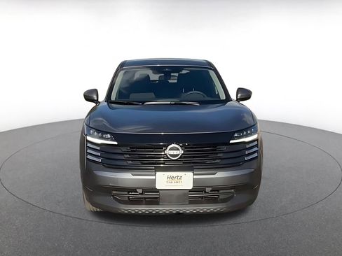 Used 2025 Nissan Kicks SV image 4