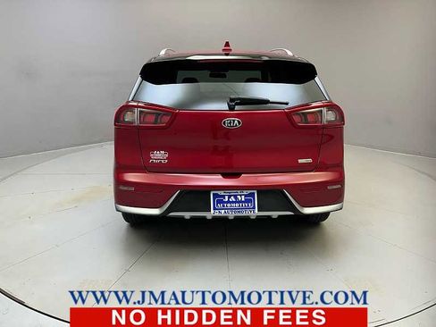 Used 2017 Kia Niro LX image 4