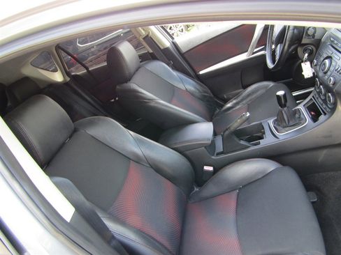 Used 2012 MAZDA MAZDA3 Touring FWD image 5